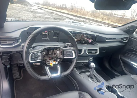 2024 Ford Mustang Gt z USA, uszkodzony, nr VIN 1FAGP8FF4R5102881